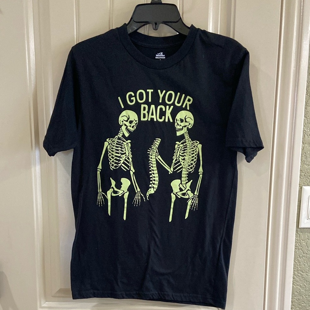 Boy’s Halloween Crewneck by Way to Celebrate Halloween Brand.  EUC!